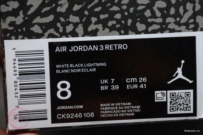 One Kick AIR ORANGE RETRO 3 JORDAN (W) LASER CK9246-108 0713